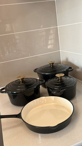 Cast iron pots