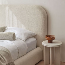 Load image into Gallery viewer, Reigen Boucle Platform Bed
