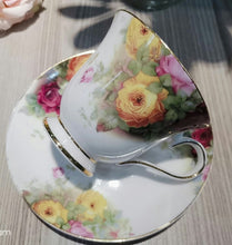 Load image into Gallery viewer, 4 piece floral set
