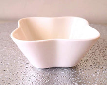 Load image into Gallery viewer, 3 piece porcelain small dish
